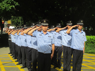 南海保安公司保安員如何處理和業主之間的關系